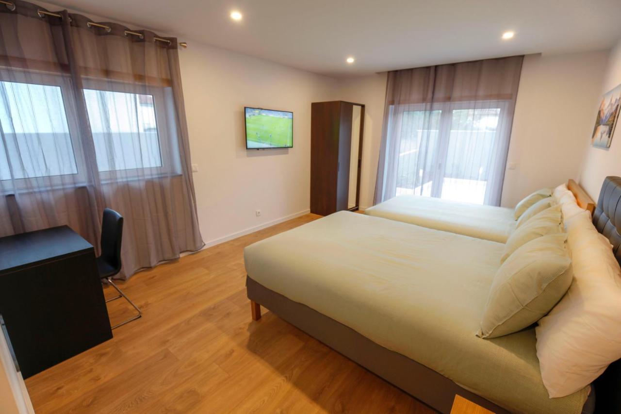 Cozy Apartment With Garden Fátima Kültér fotó